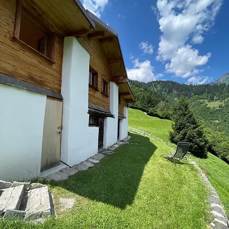 בקתה Maiensaess, Berghuette Pundelon - Autark, Voll Ausgestattet, Ressourcen Begrenzt Mesocco