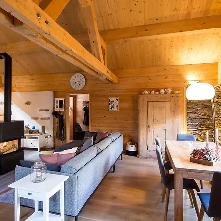 בקתה Maiensaess, Berghuette Pundelon - Autark, Voll Ausgestattet, Ressourcen Begrenzt Mesocco