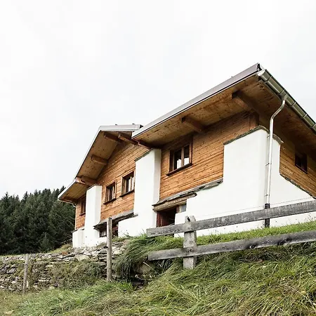 Horská chata Maiensaess, Berghuette Pundelon - Autark, Voll Ausgestattet, Ressourcen Begrenzt Mesocco